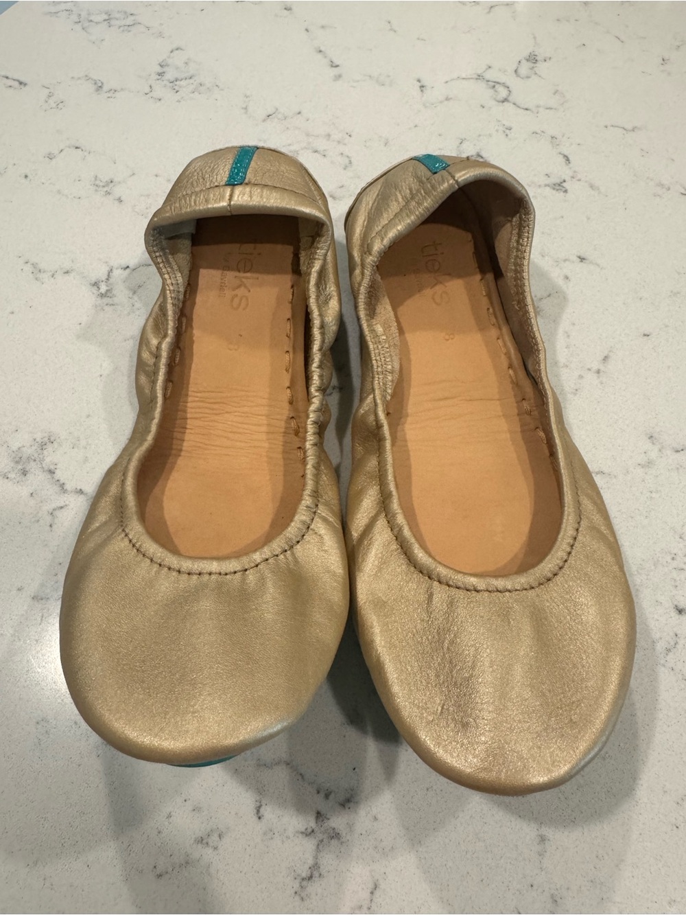 Tieks by Gavrielli Gold Metallic Leather Ballet Flats - Size 8 - excellent cond.